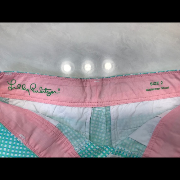 Lilly Pulitzer Scalloped Short - Picture 4 of 4